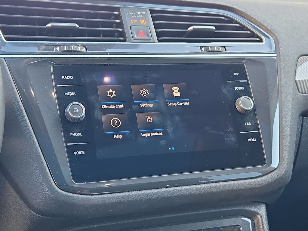 Thumbnail: 2022 Volkswagen Tiguan - 14