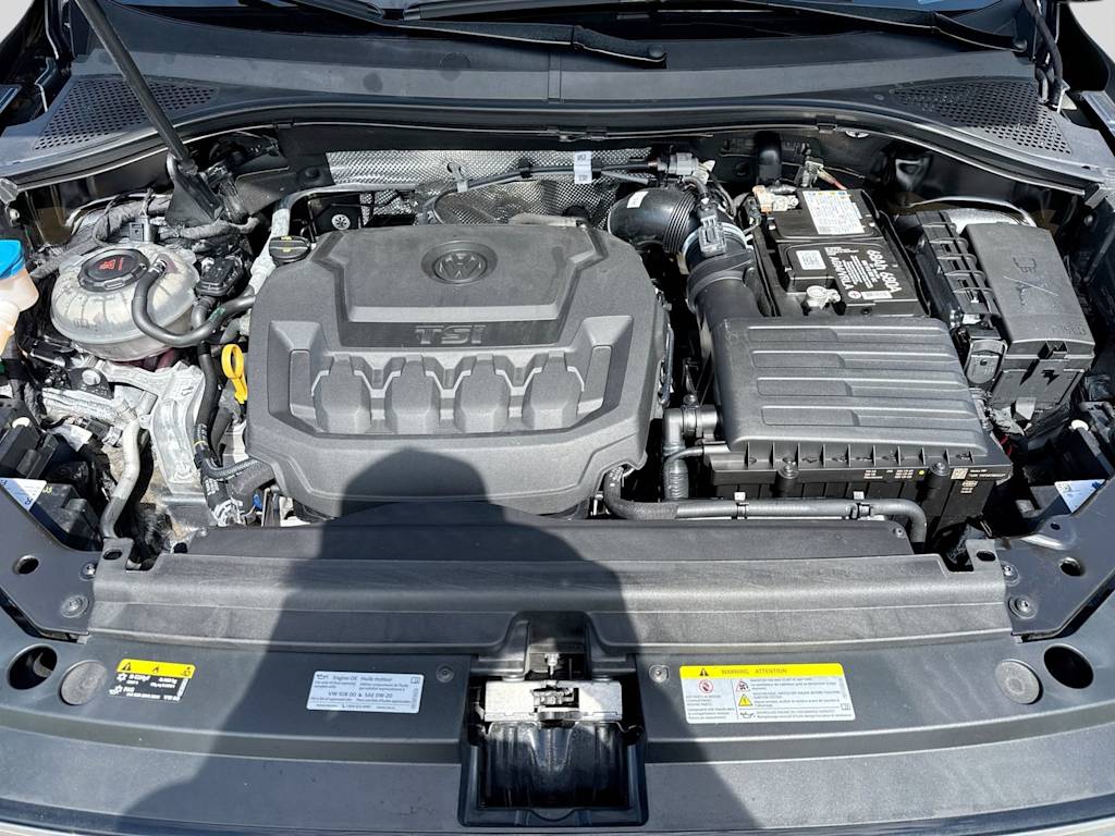 Thumbnail: 2023 Volkswagen Tiguan - 9