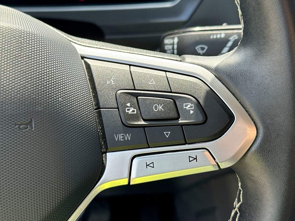 Thumbnail: 2023 Volkswagen Tiguan - 37
