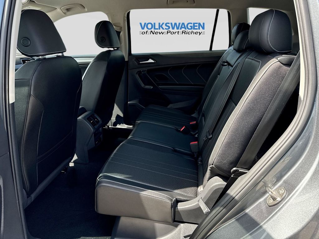 Thumbnail: 2023 Volkswagen Tiguan - 34