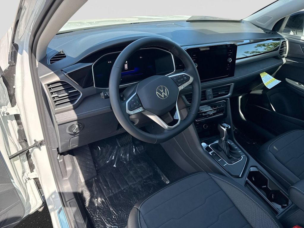 Thumbnail: 2026 Volkswagen Taos - 2