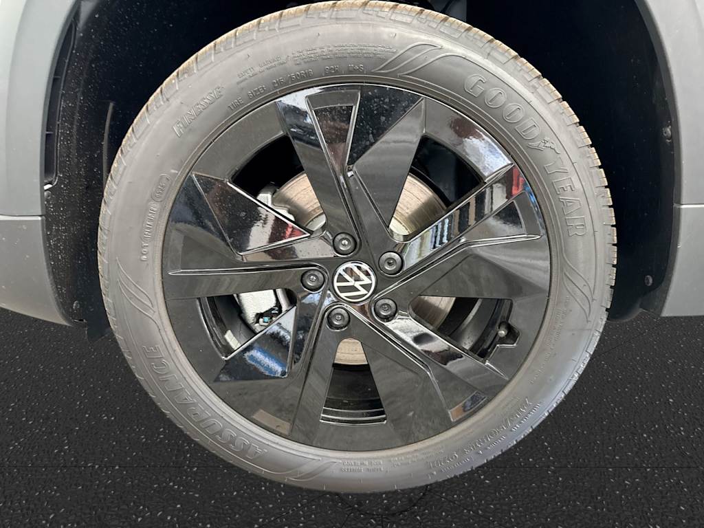 Thumbnail: 2026 Volkswagen Taos - 8