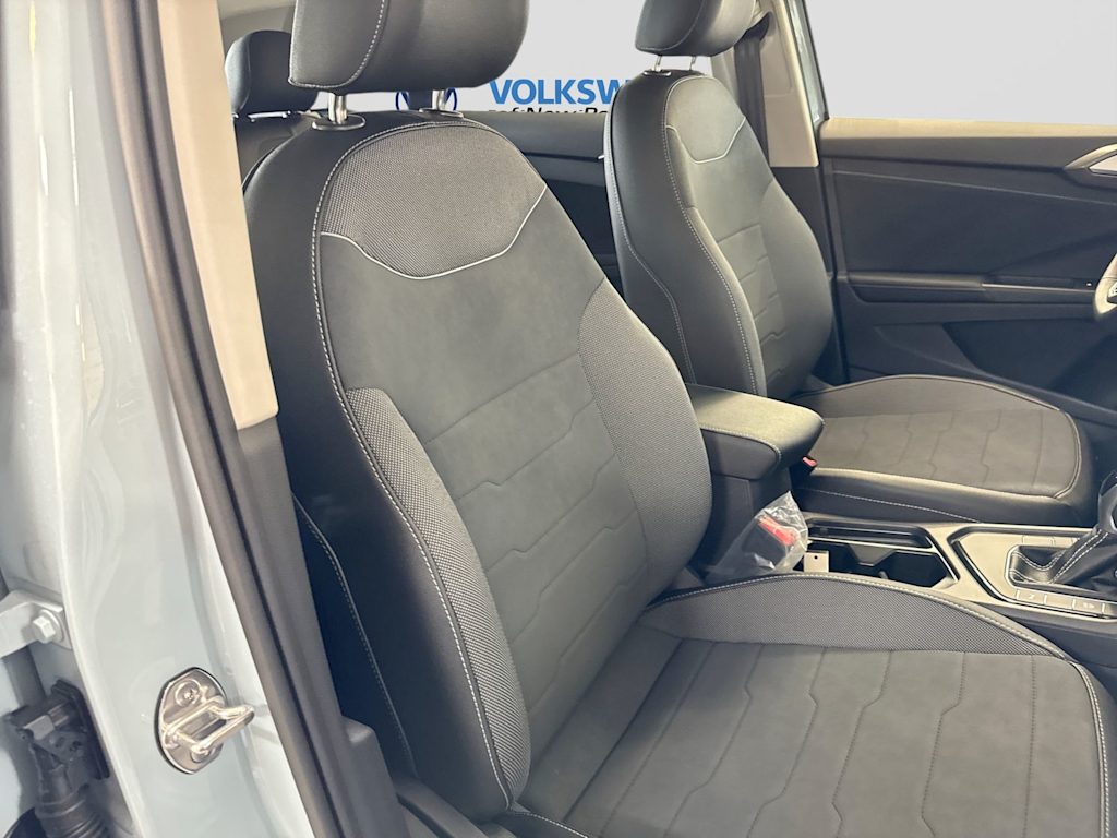 Thumbnail: 2026 Volkswagen Taos - 11