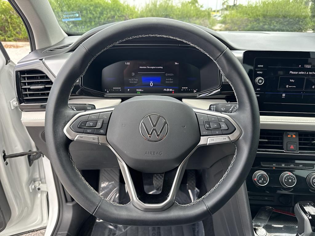 Thumbnail: 2025 Volkswagen Taos - 13