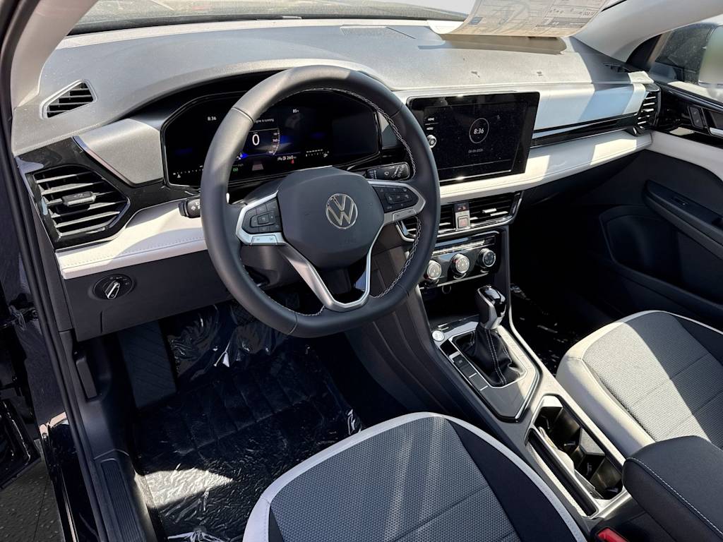 Thumbnail: 2026 Volkswagen Taos - 2
