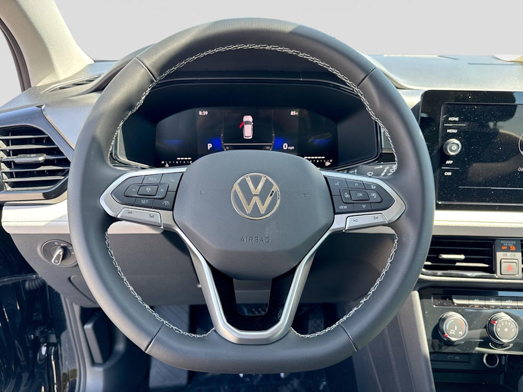 Thumbnail: 2026 Volkswagen Taos - 14
