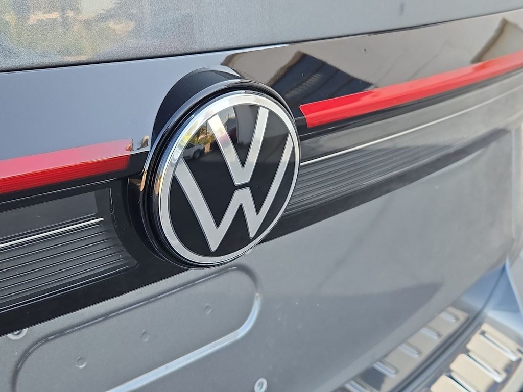 Thumbnail: 2025 Volkswagen Taos - 7