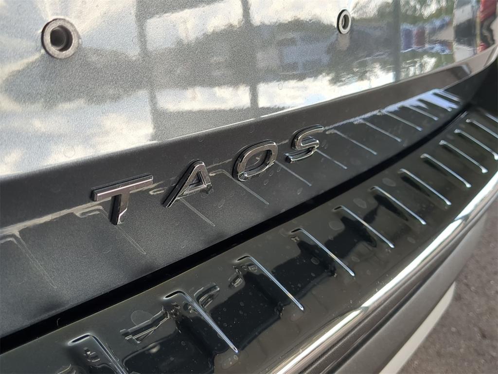 Thumbnail: 2025 Volkswagen Taos - 25