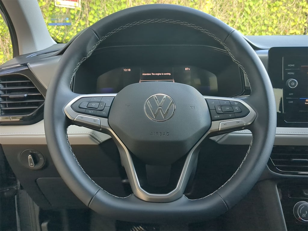 Thumbnail: 2025 Volkswagen Taos - 13