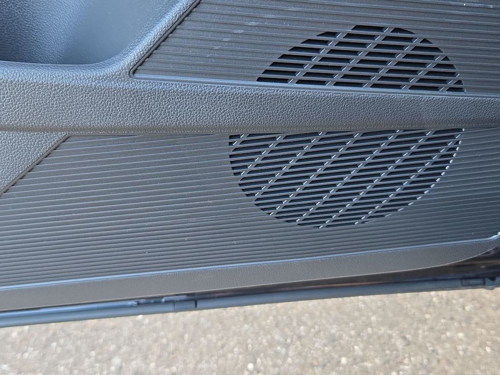 Thumbnail: 2025 Volkswagen Taos - 33