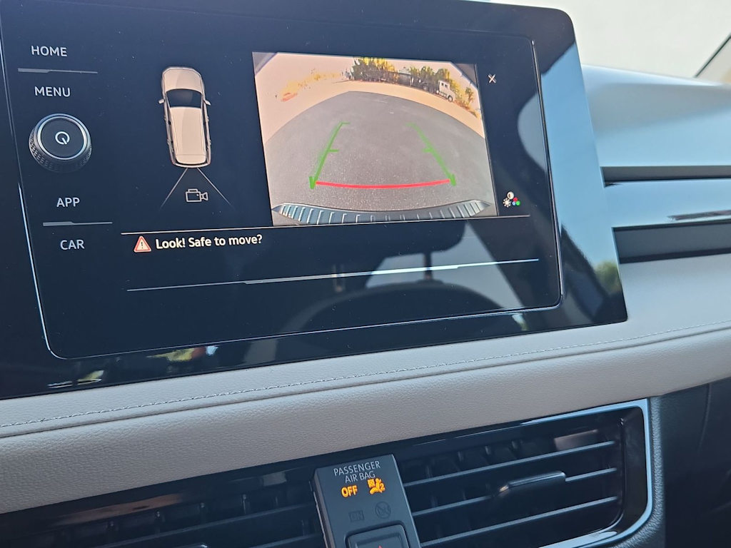 Thumbnail: 2025 Volkswagen Taos - 32