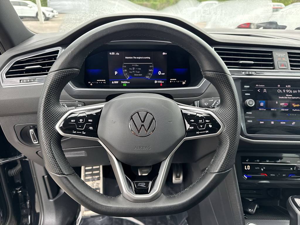 Thumbnail: 2022 Volkswagen Tiguan - 14