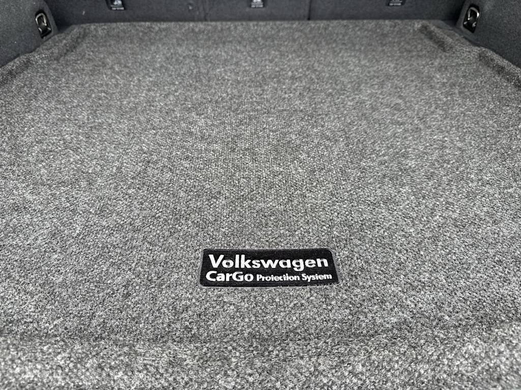 Thumbnail: 2022 Volkswagen Tiguan - 33