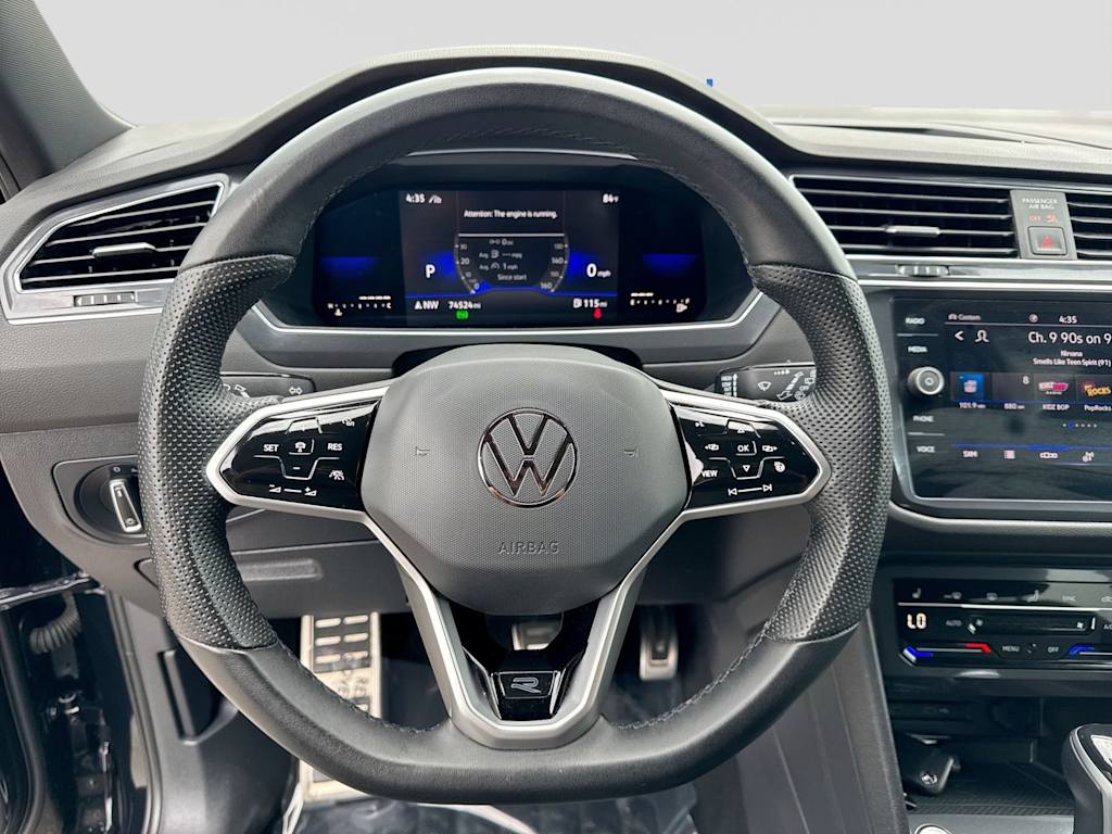 Thumbnail: 2022 Volkswagen Tiguan - 14