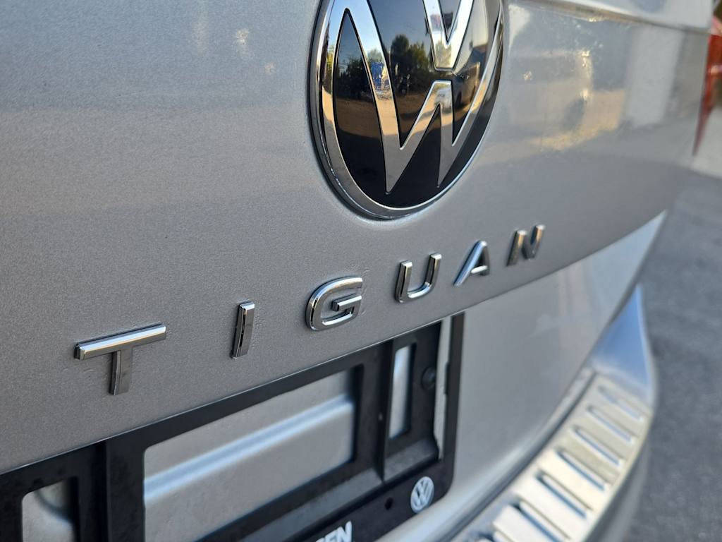 Thumbnail: 2023 Volkswagen Tiguan - 32