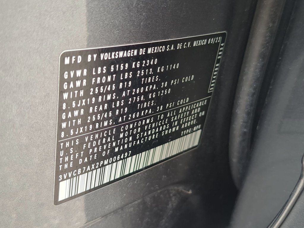 Thumbnail: 2023 Volkswagen Tiguan - 19