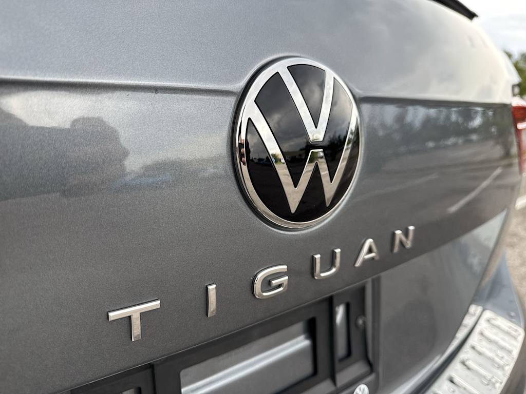 Thumbnail: 2024 Volkswagen Tiguan - 30