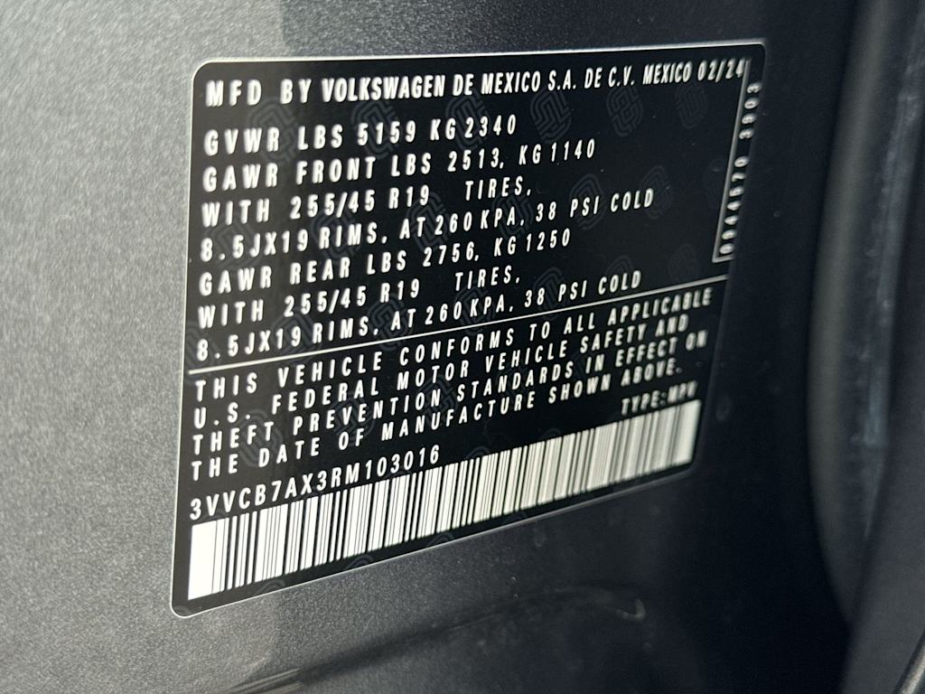 Thumbnail: 2024 Volkswagen Tiguan - 18