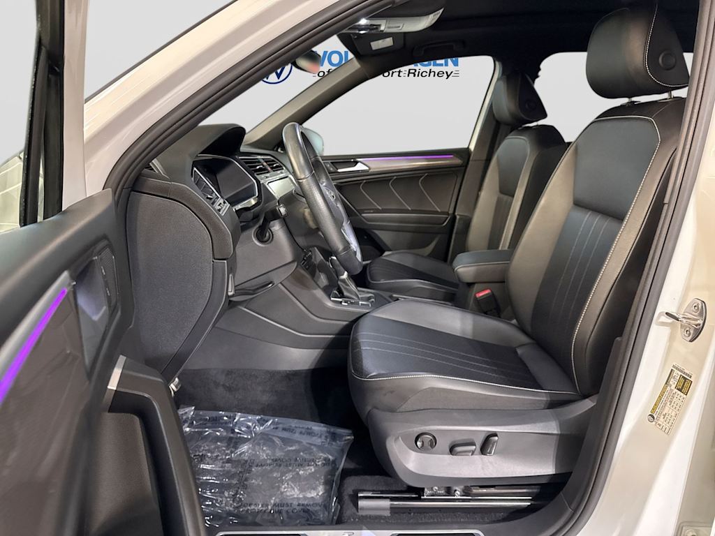 Thumbnail: 2024 Volkswagen Tiguan - 10