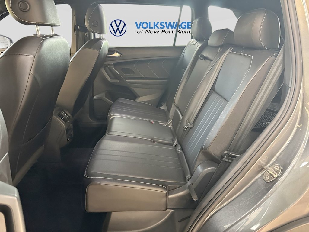 Thumbnail: 2022 Volkswagen Tiguan - 32