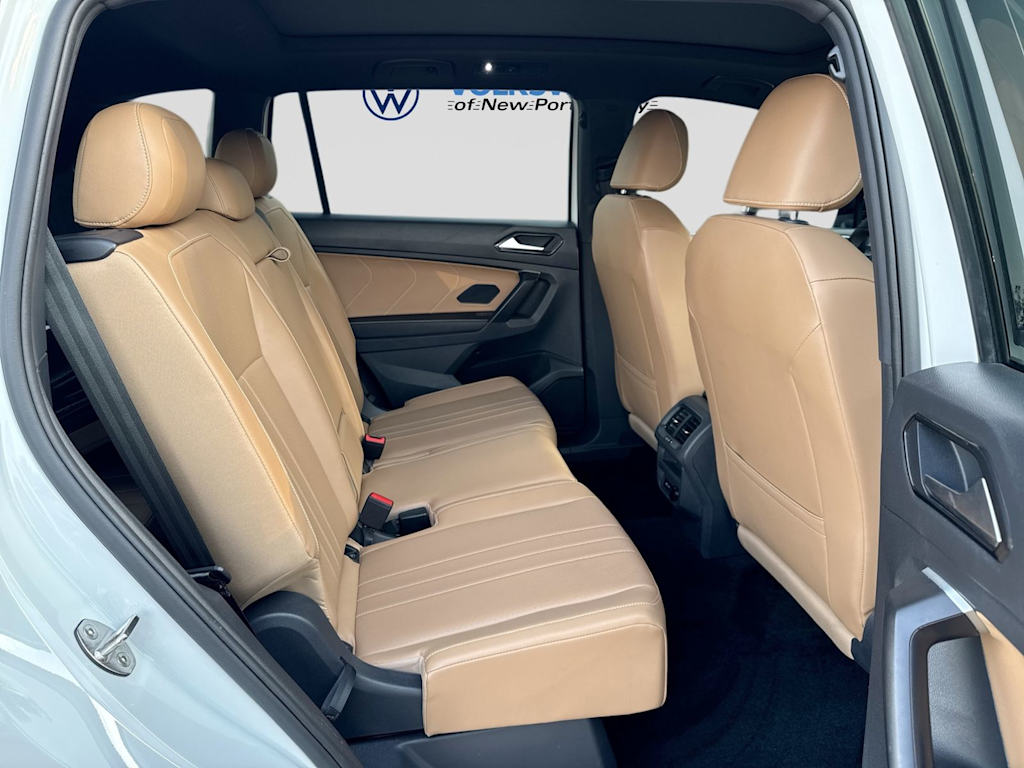 Thumbnail: 2024 Volkswagen Tiguan - 35