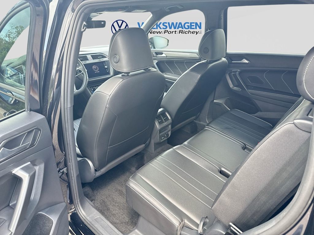 Thumbnail: 2024 Volkswagen Tiguan - 12