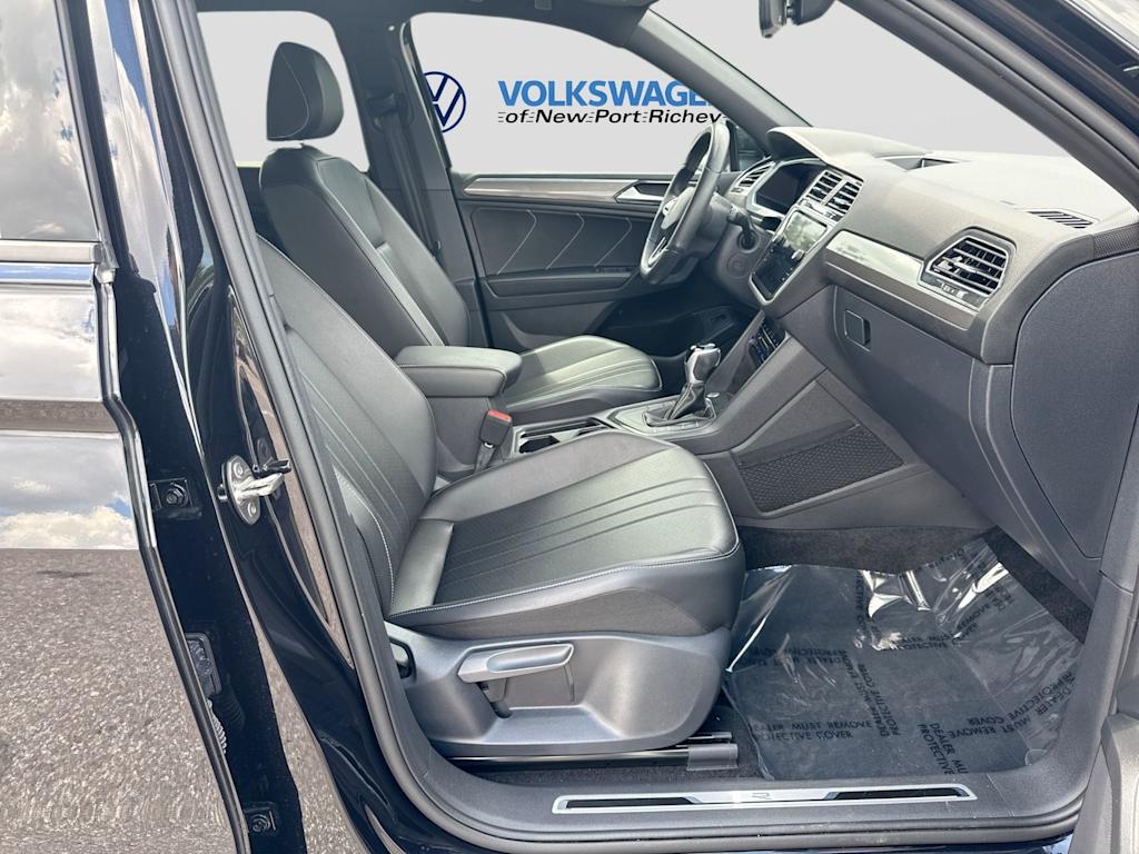 Thumbnail: 2024 Volkswagen Tiguan - 33