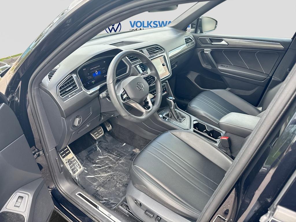 Thumbnail: 2024 Volkswagen Tiguan - 10
