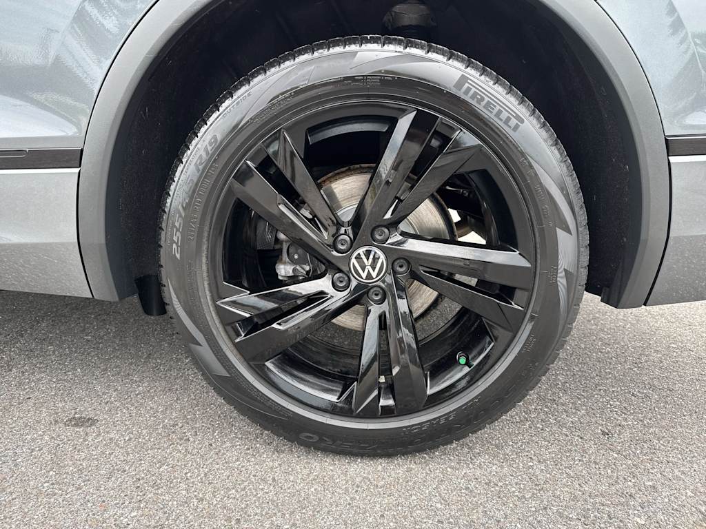 Thumbnail: 2024 Volkswagen Tiguan - 8