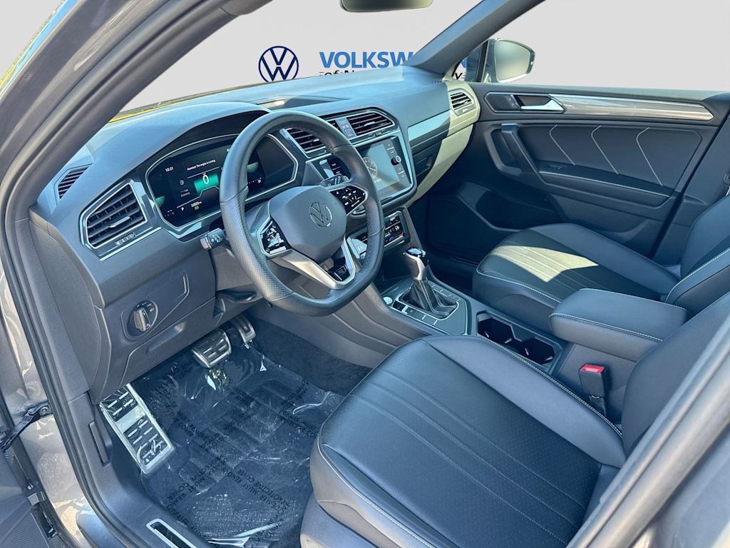 Thumbnail: 2024 Volkswagen Tiguan - 2