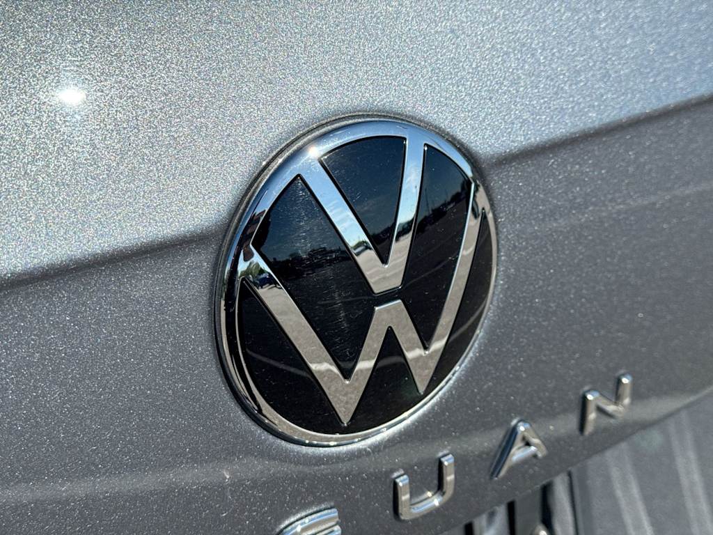 Thumbnail: 2024 Volkswagen Tiguan - 7