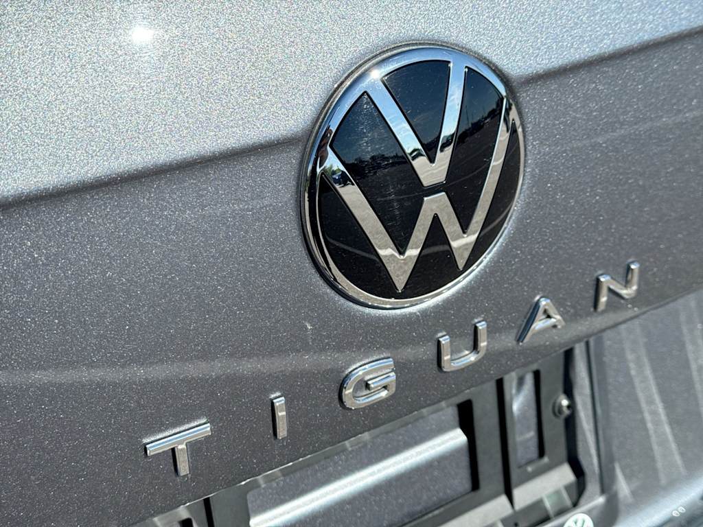 Thumbnail: 2024 Volkswagen Tiguan - 31