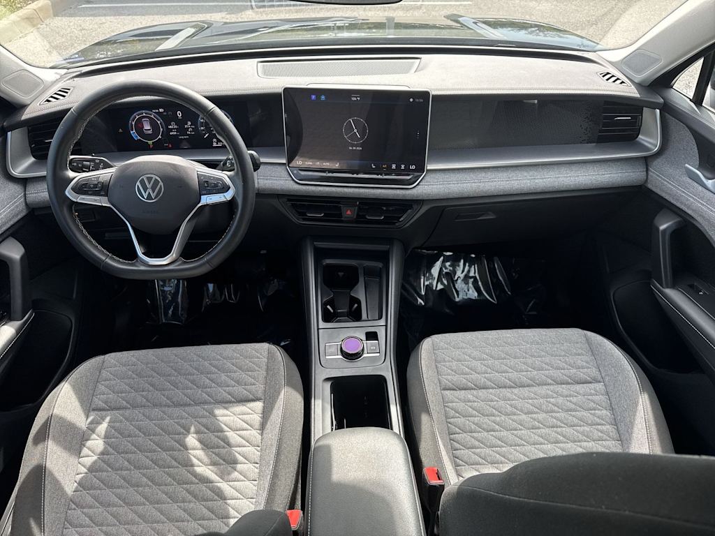 Thumbnail: 2025 Volkswagen Tiguan - 2