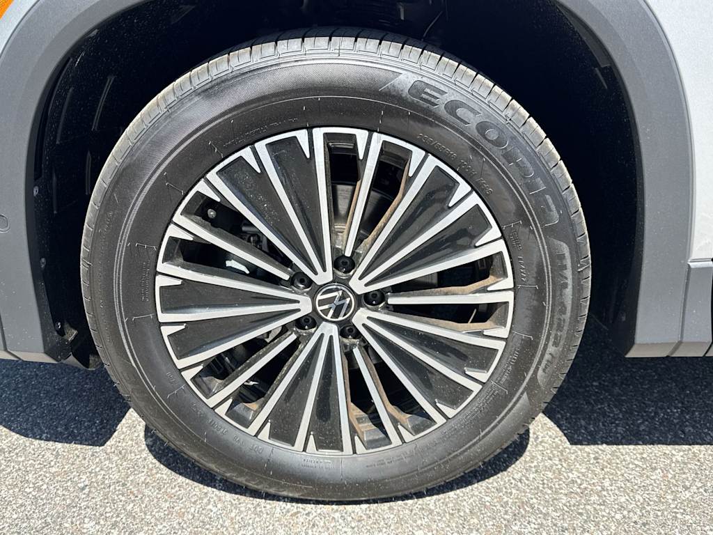 Thumbnail: 2026 Volkswagen Tiguan - 8