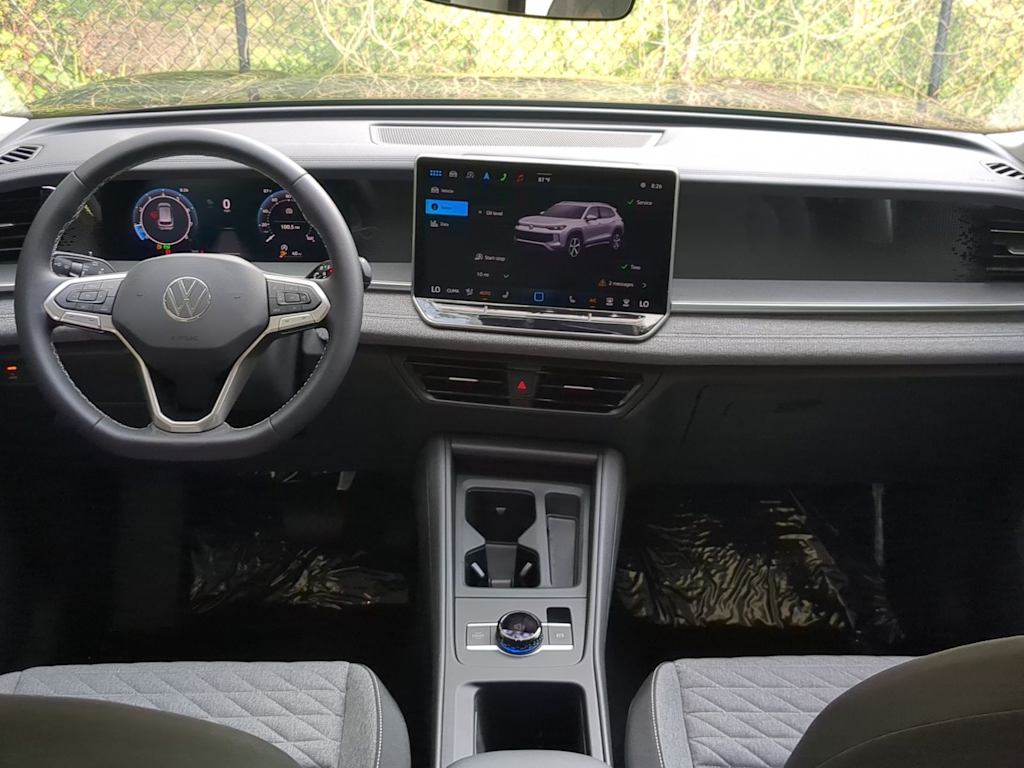 Thumbnail: 2025 Volkswagen Tiguan - 8