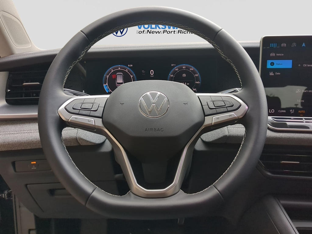 Thumbnail: 2025 Volkswagen Tiguan - 12