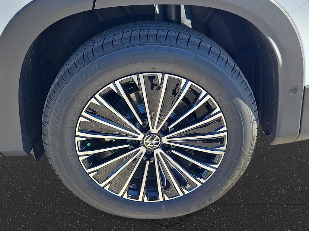 Thumbnail: 2026 Volkswagen Tiguan - 8