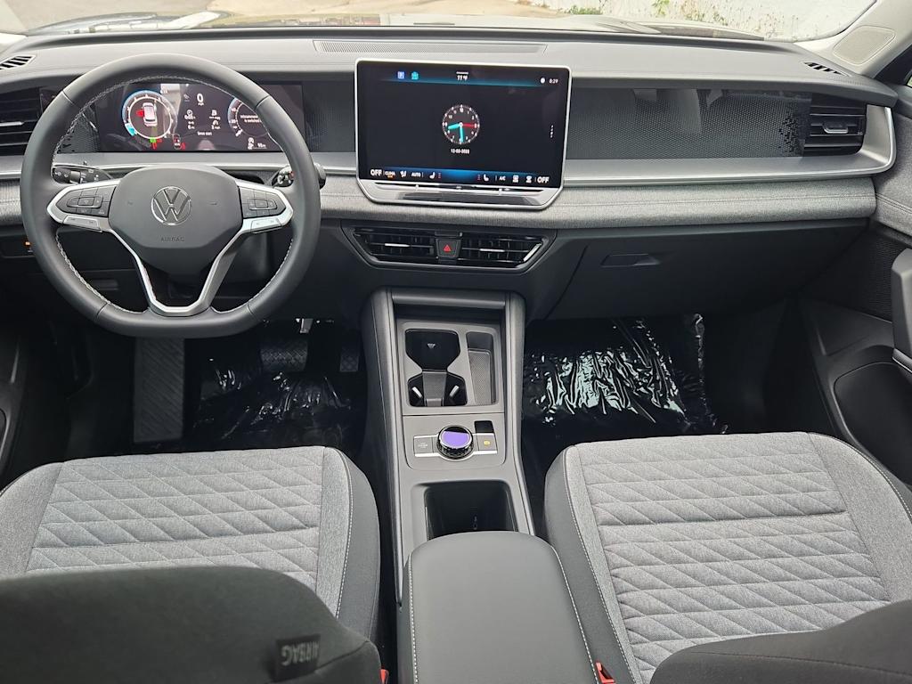 Thumbnail: 2026 Volkswagen Tiguan - 10