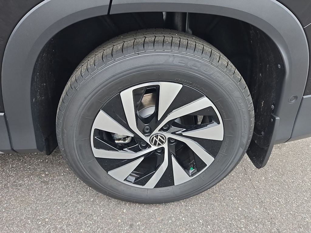 Thumbnail: 2026 Volkswagen Tiguan - 8