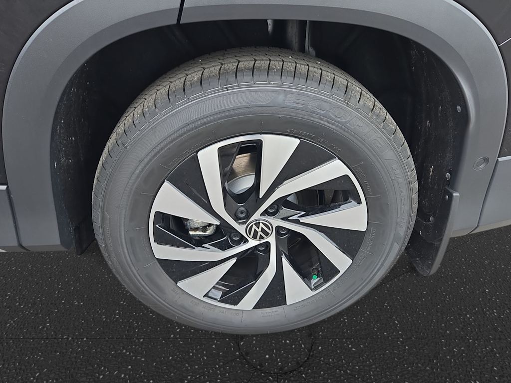 Thumbnail: 2026 Volkswagen Tiguan - 8