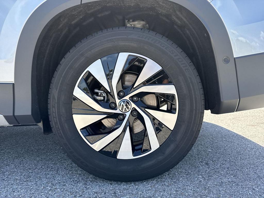 Thumbnail: 2026 Volkswagen Tiguan - 8