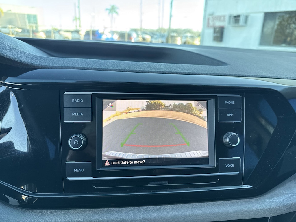 Thumbnail: 2023 Volkswagen Taos - 38