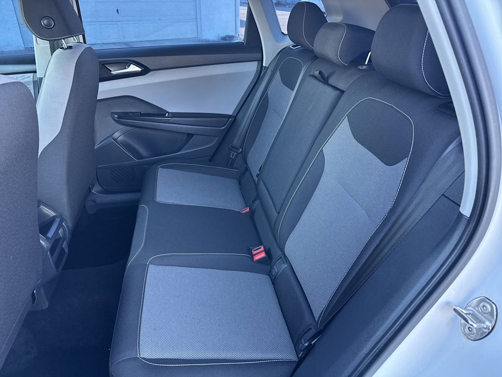 Thumbnail: 2023 Volkswagen Taos - 32