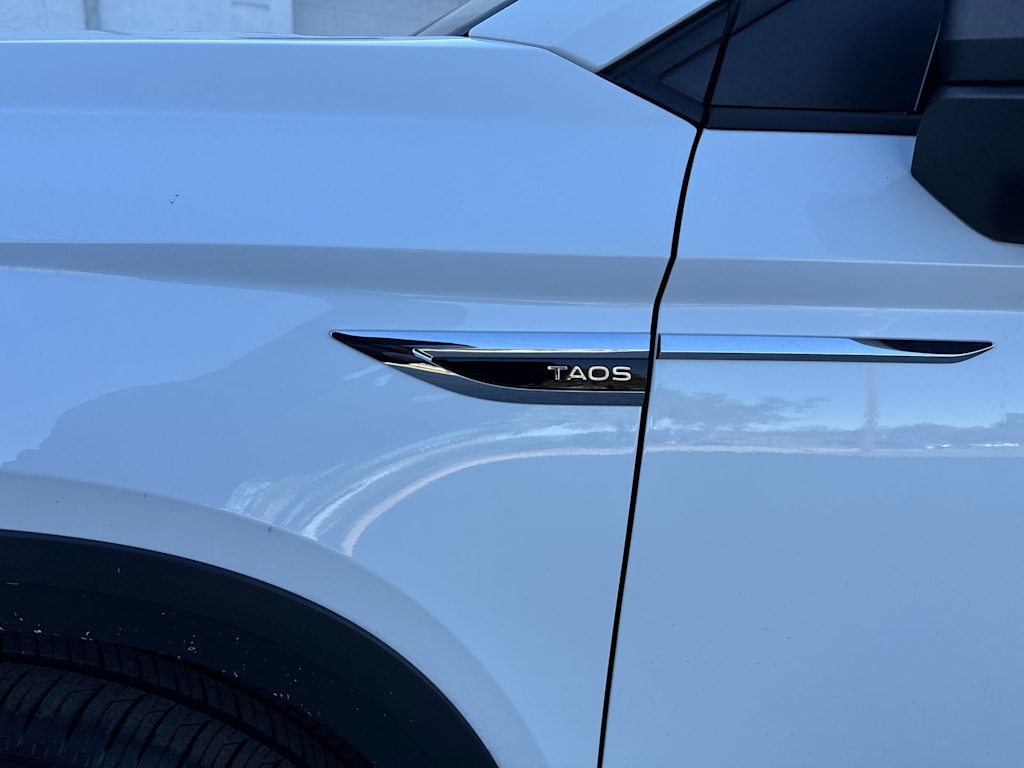 Thumbnail: 2023 Volkswagen Taos - 31