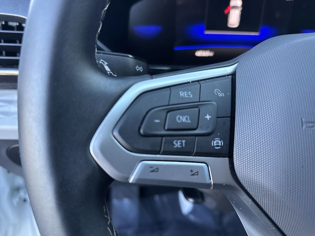 Thumbnail: 2023 Volkswagen Taos - 34