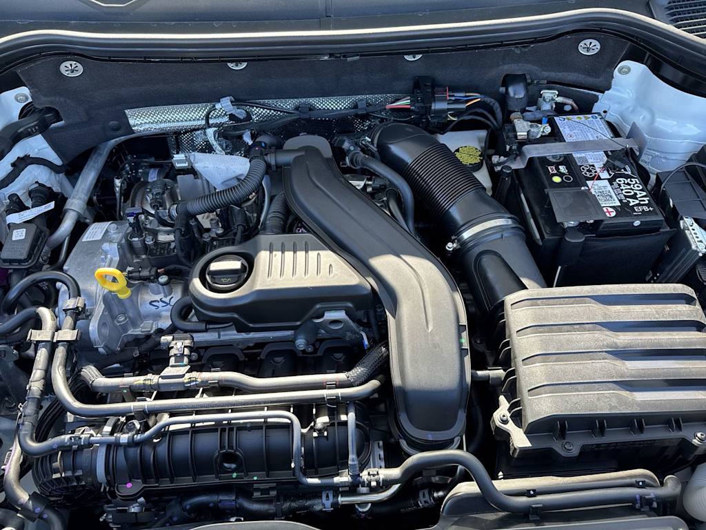 Thumbnail: 2026 Volkswagen Taos - 8