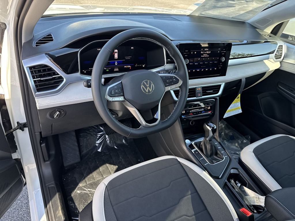 Thumbnail: 2026 Volkswagen Taos - 2
