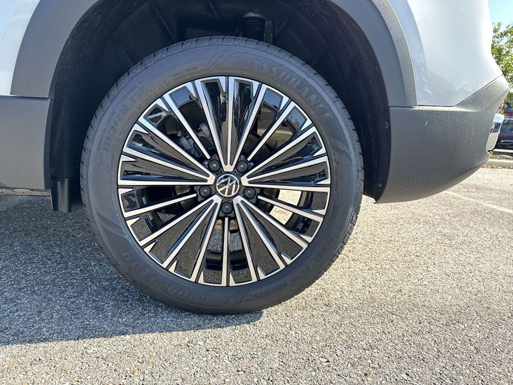 Thumbnail: 2026 Volkswagen Taos - 7