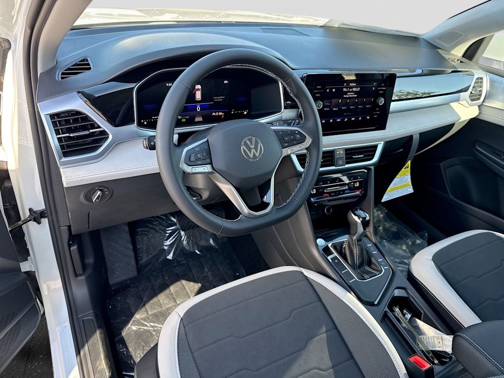 Thumbnail: 2026 Volkswagen Taos - 2