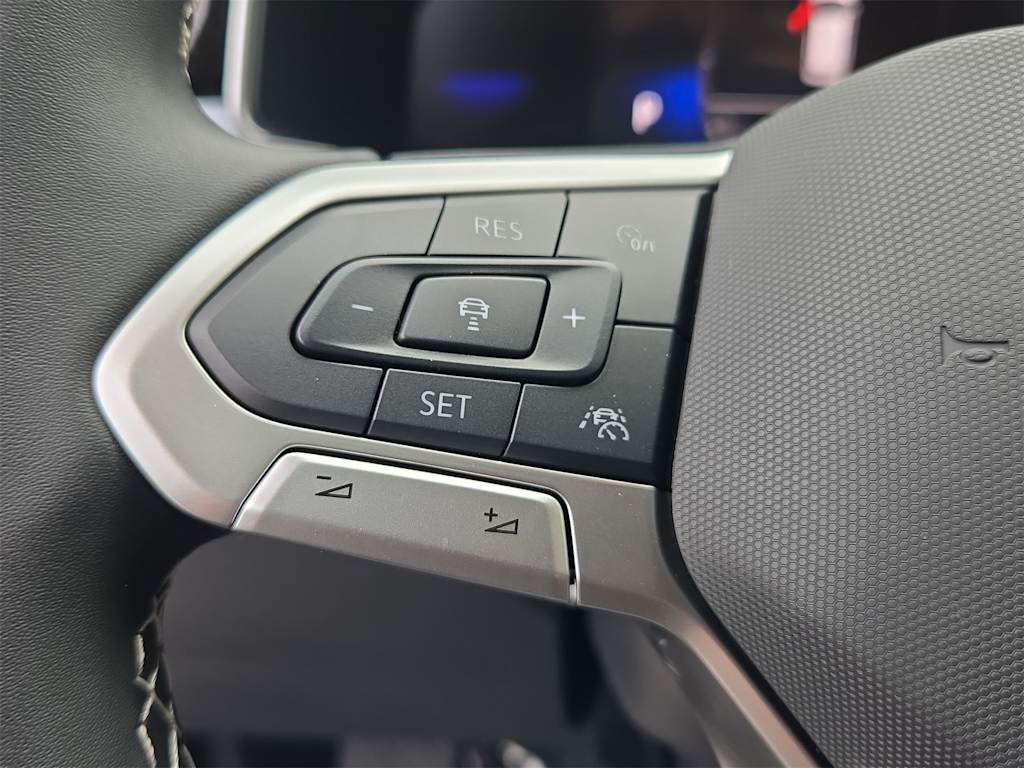 Thumbnail: 2025 Volkswagen Taos - 31